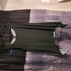 ⭐️ROBERT LOUIS SLEEVELESS BLOUSE